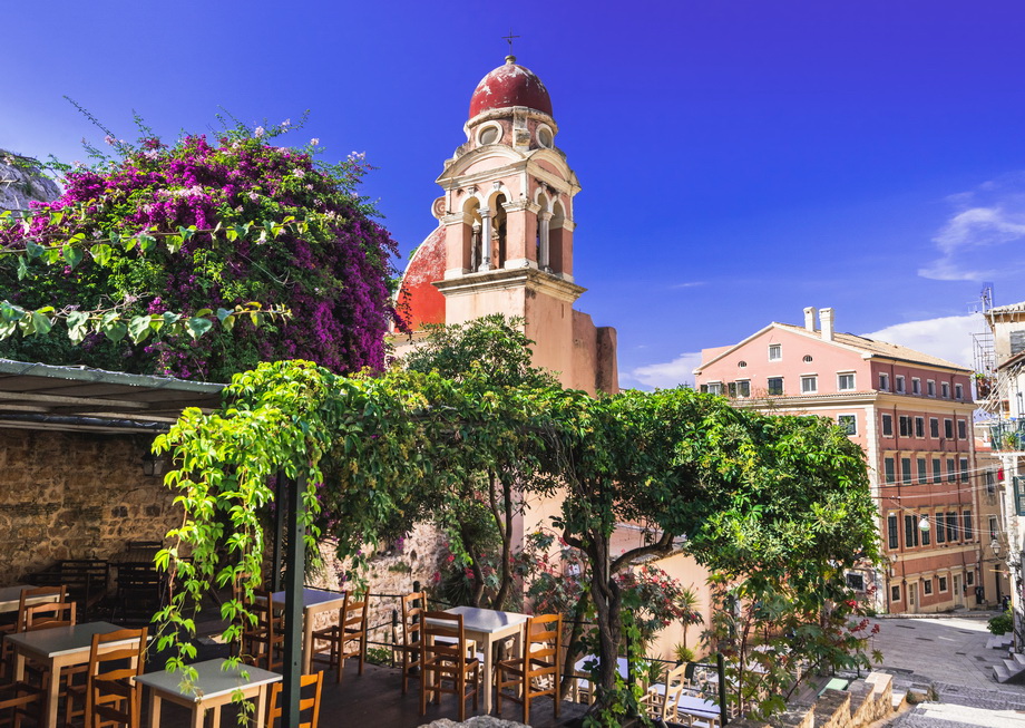 Day 2: Through the streets of Corfu Town